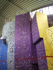 climbingwall1c.jpg